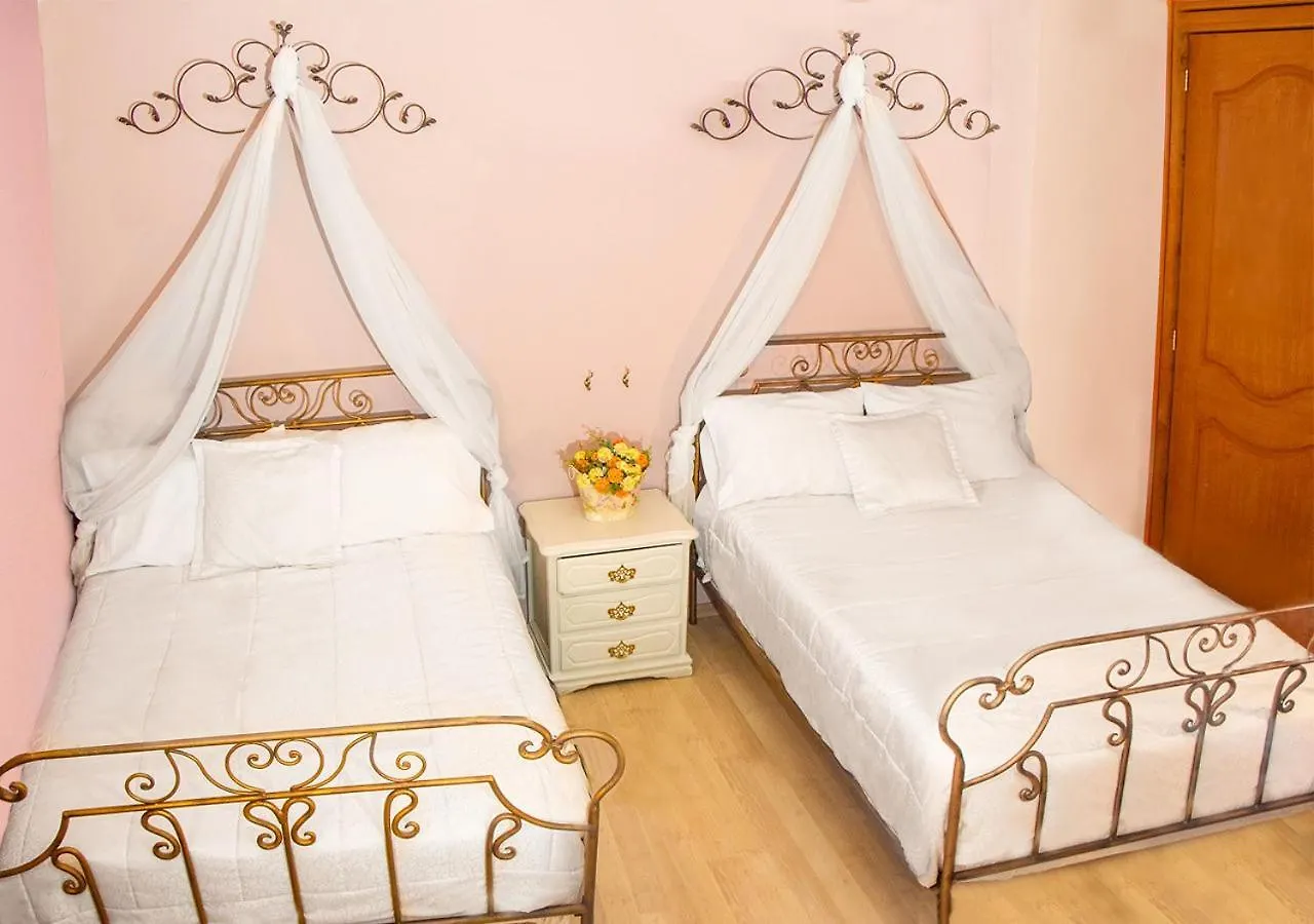Hotel Boutique Casa Ruth En Cuenca